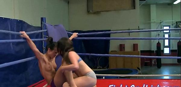  Wrestling amateur lezzies in sixtynine pose